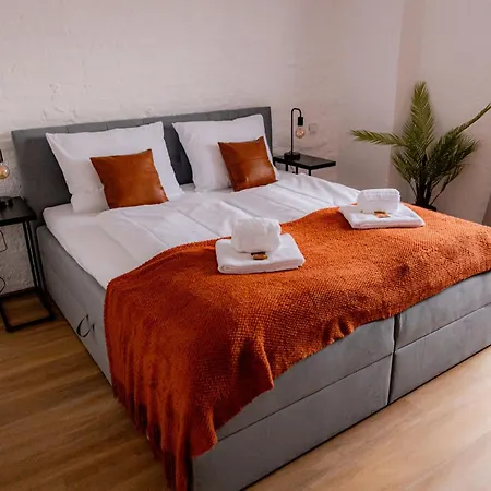 Highlight Am Stadtplatz Muehldorf - C4S Come4Stay - 2 Zimmer Wohnung I Bis Zu 5 Gaeste Exterior foto