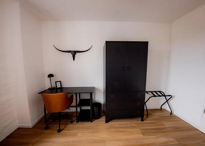 Highlight Am Stadtplatz Muehldorf - C4S Come4Stay - 2 Zimmer Wohnung I Bis Zu 5 Gaeste
